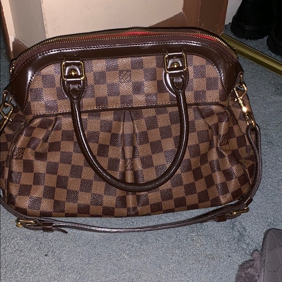 Genuine Louis Vuitton handbag with shoulder strap - Picture 5 of 5